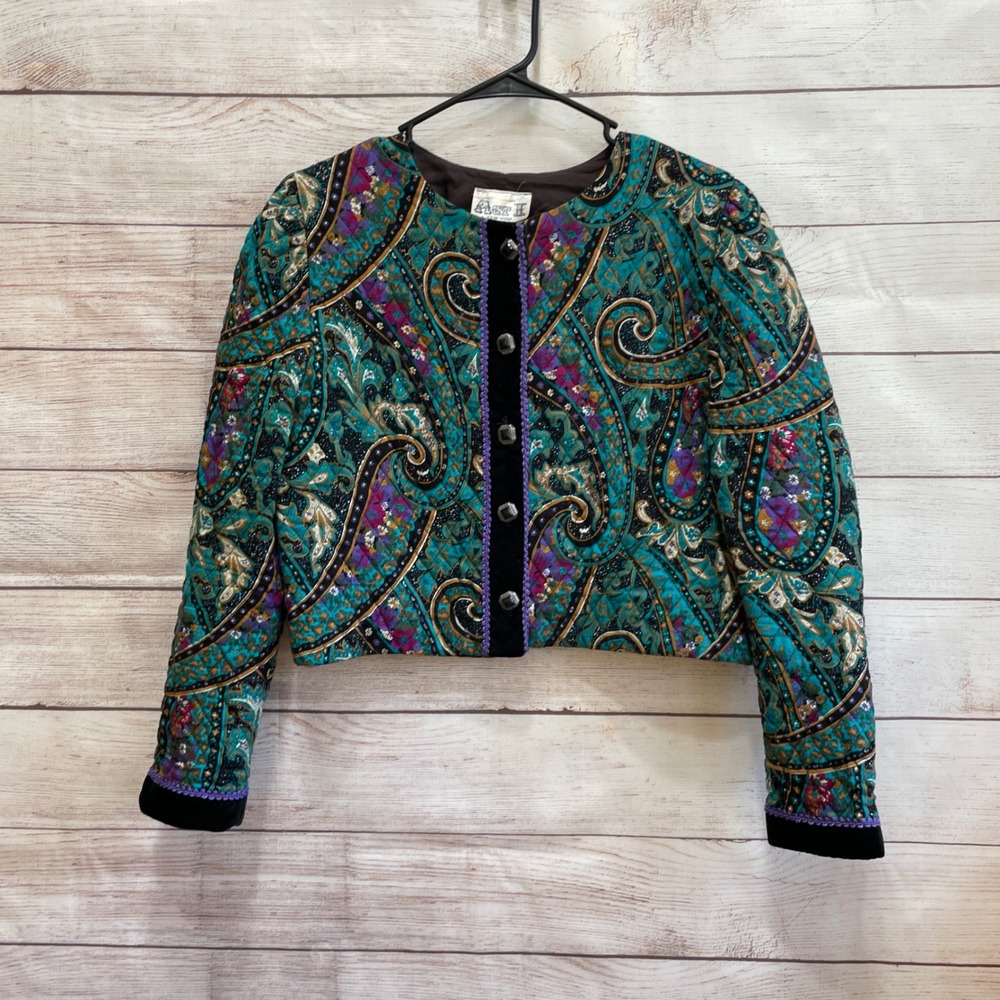 VINTAGE ACT I NEW YORK‎ CROPPED QUILTED BLAZER IN PAISLEY PRINT